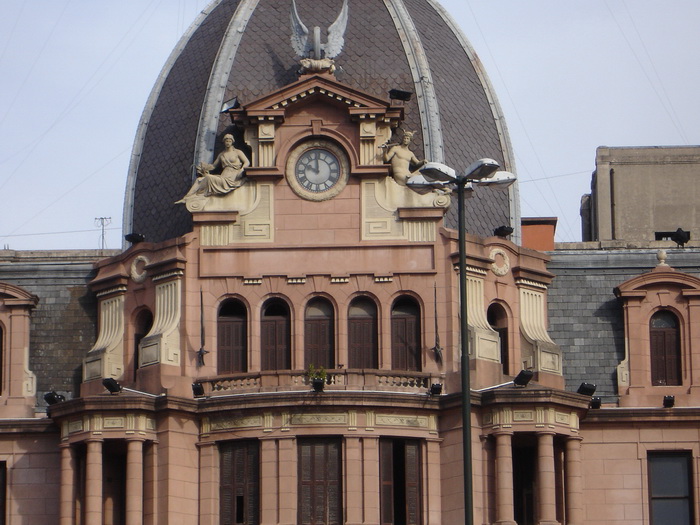 Cúpula de la Estación de Constitucion