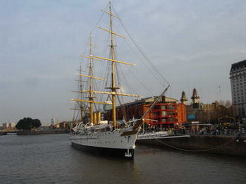 Puerto Madero