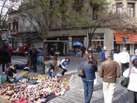 Turistas caminando